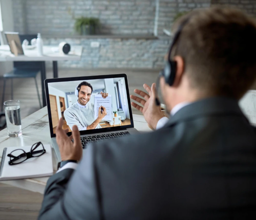 Maxprom team consultation